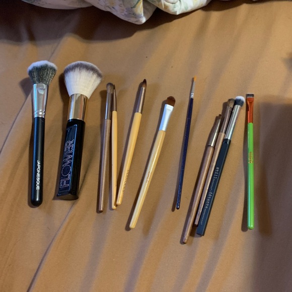 💞misc makeup face brushes💕 - Picture 9 of 9